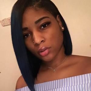 Meet your Posher, Ambria